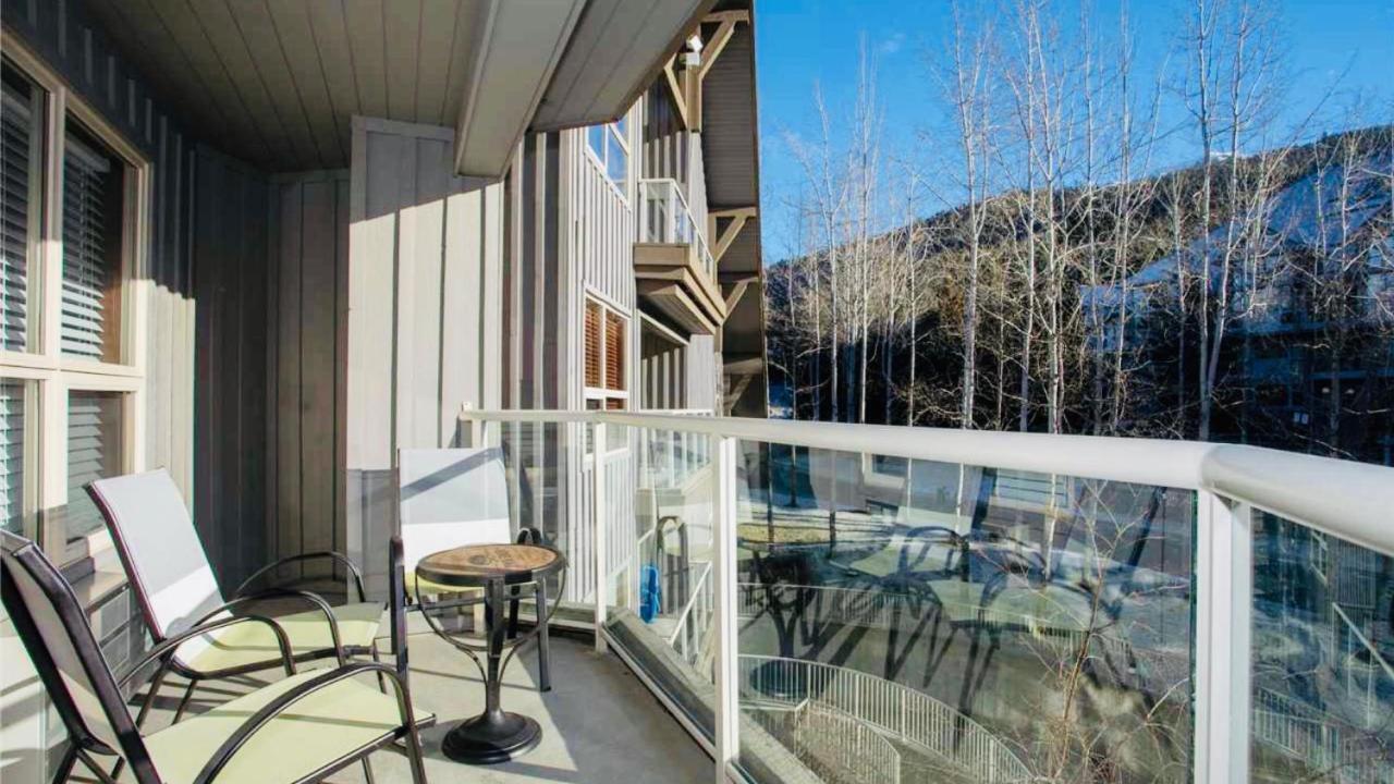 The Best Ski-In/Ski-Out At The Aspens วิสต์เลอร์ ภายนอก รูปภาพ